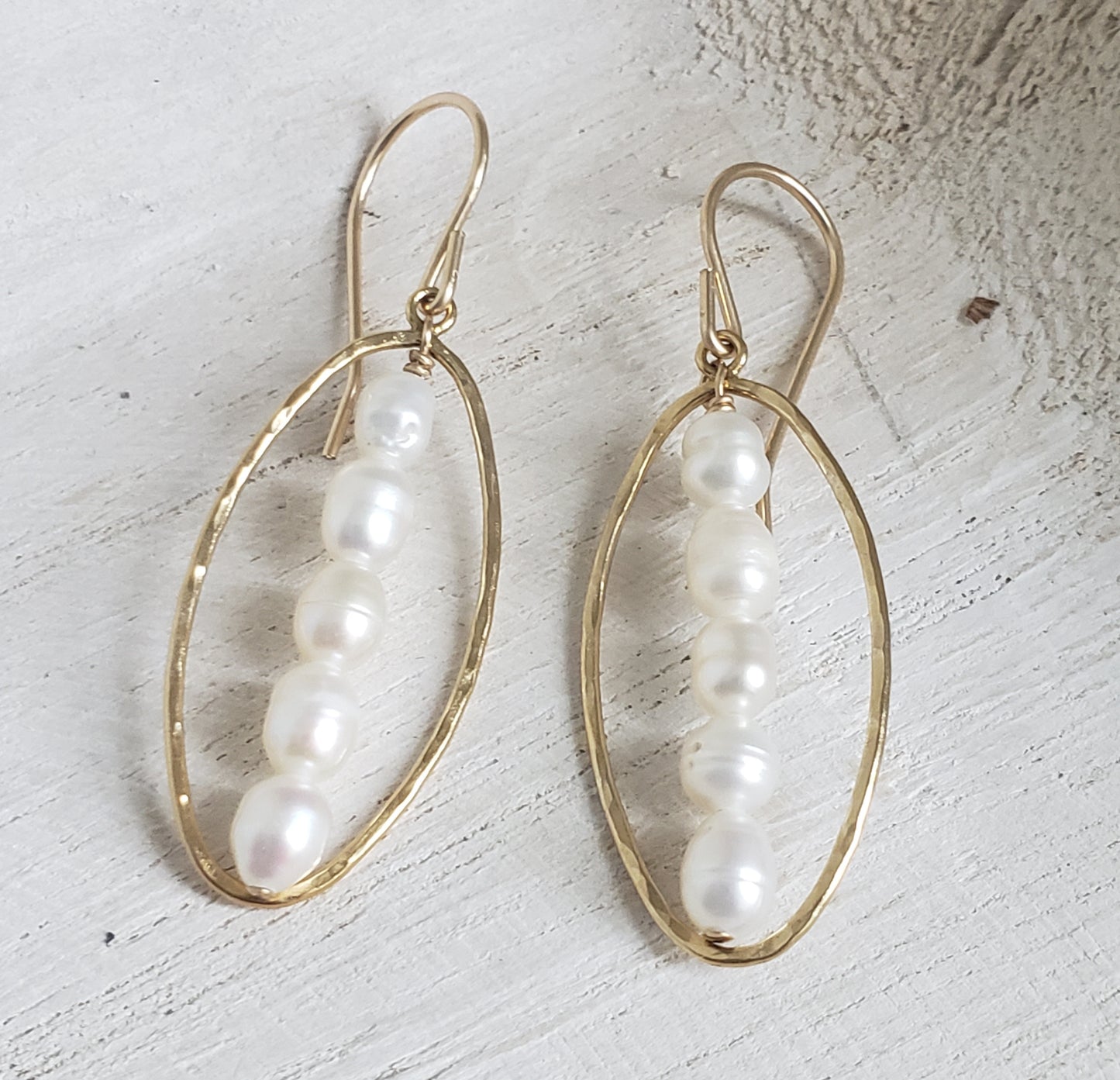 Pearl Hammered Oval Dangle Earrings