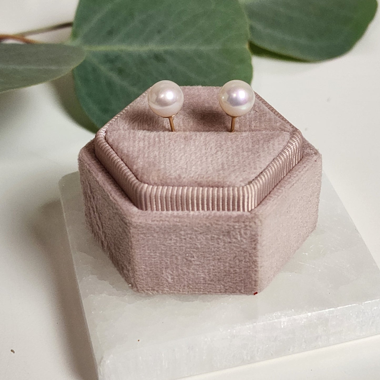 Pearl Studs
