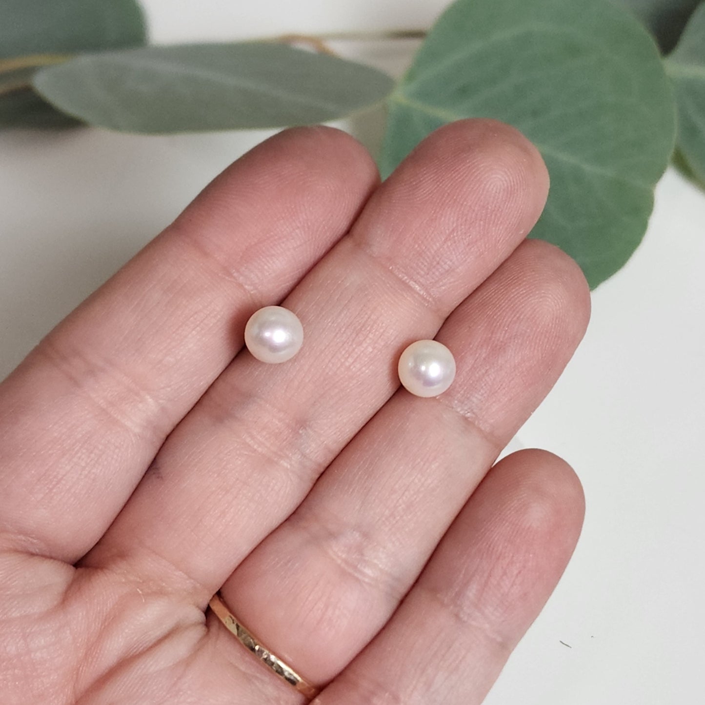 Pearl Studs