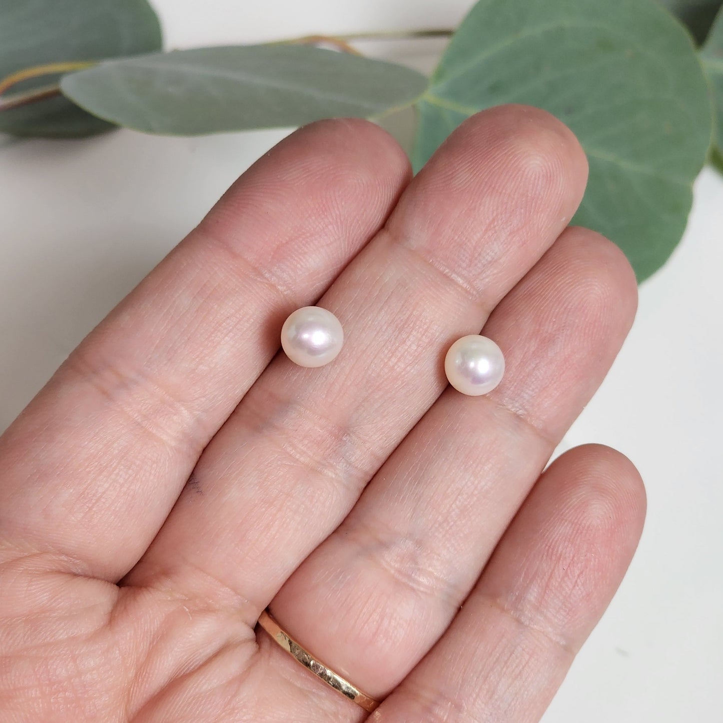 Pearl Studs