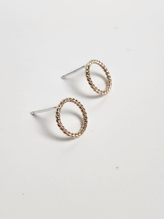 Twisted Circle Posts