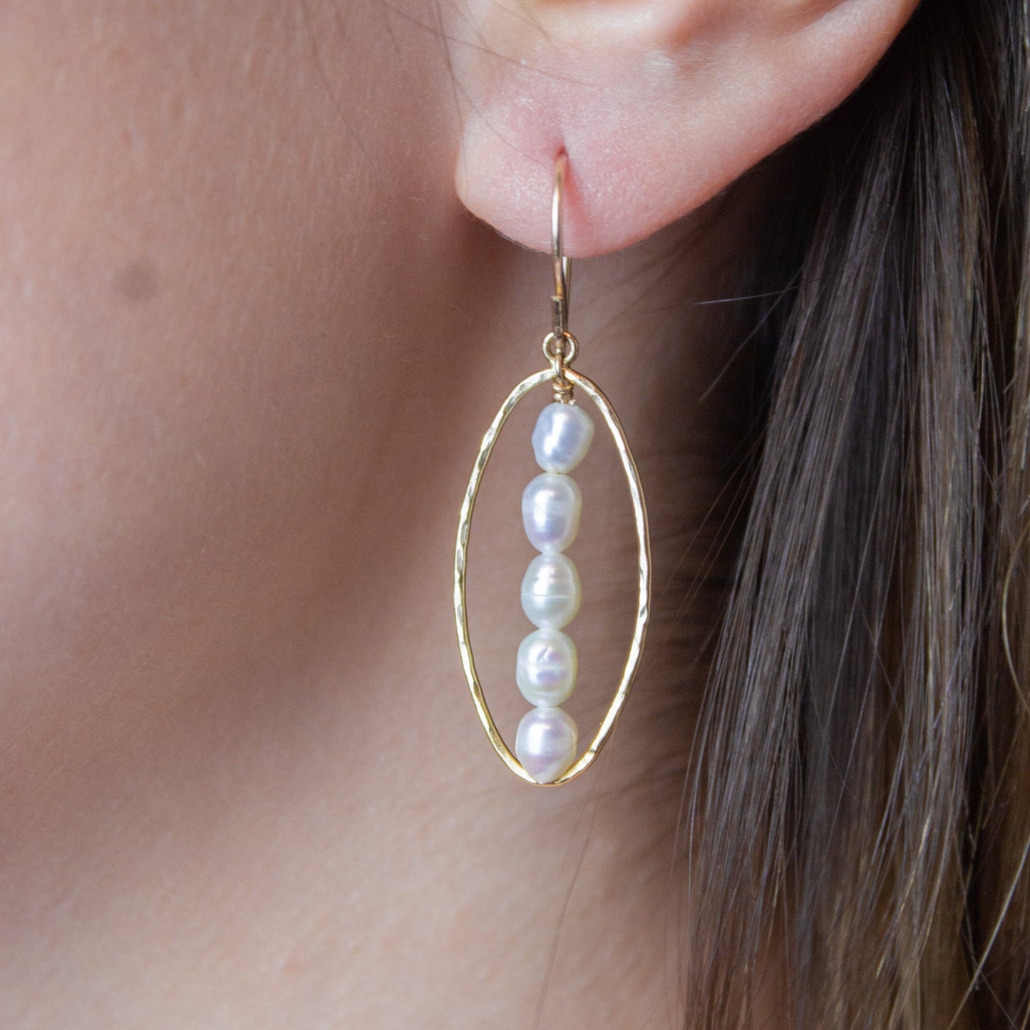 Pearl Hammered Oval Dangle Earrings