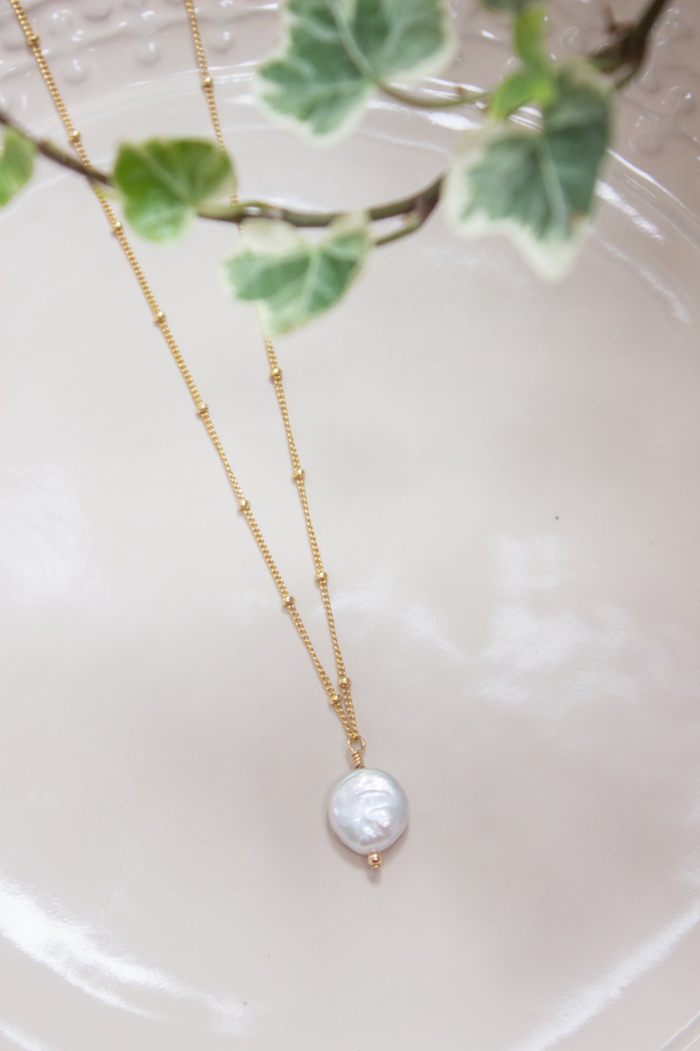 Coin Pearl Pendant Necklace