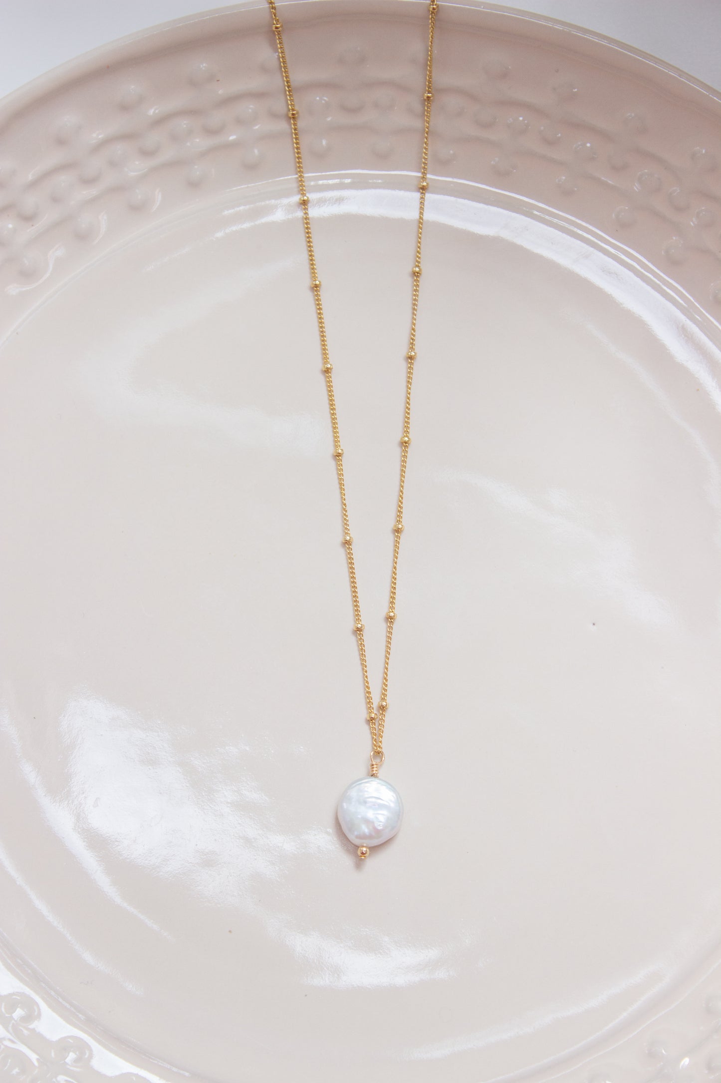 Coin Pearl Pendant Necklace