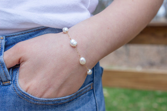 Organic Freshwater Pearl Bracelet