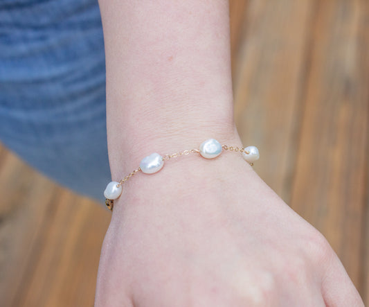 Organic Freshwater Pearl Bracelet