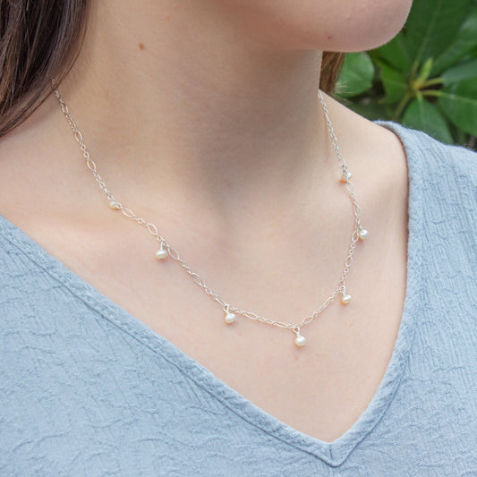 Constanta Necklace - Tiny Pearl Drops