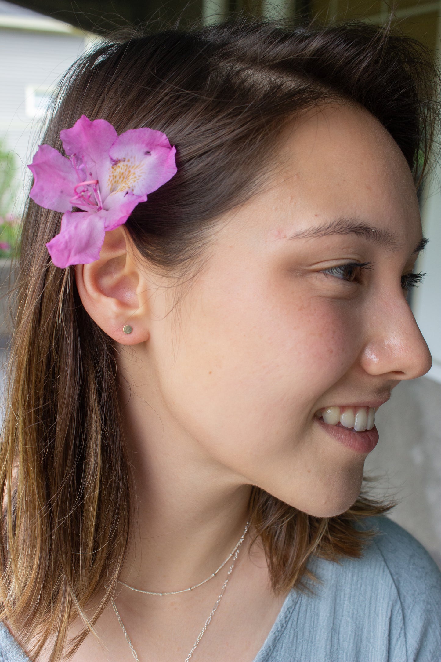 Dot Post Earrings