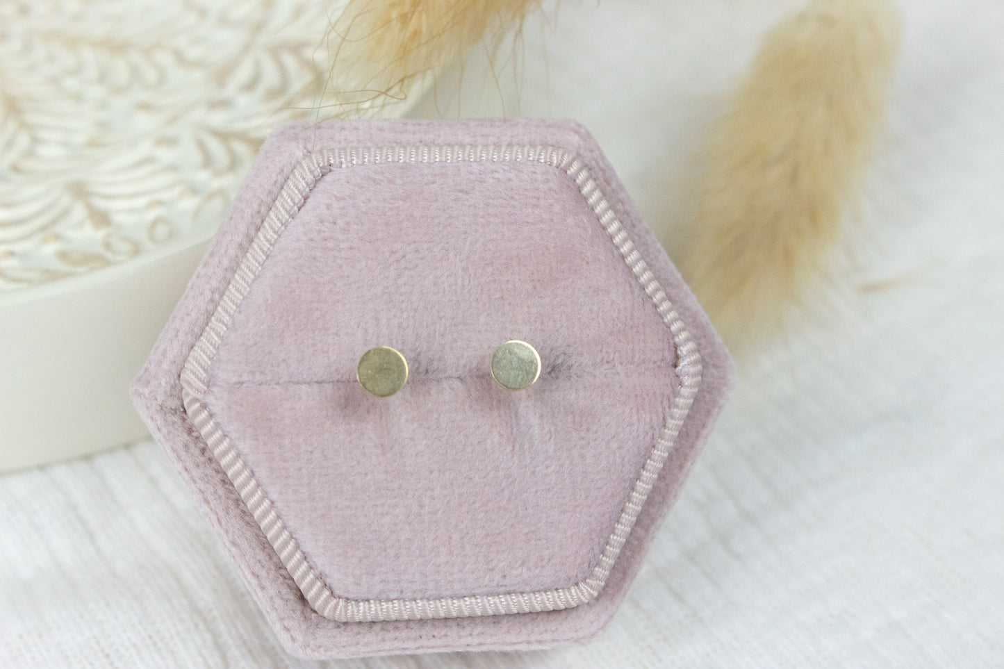 Dot Post Earrings