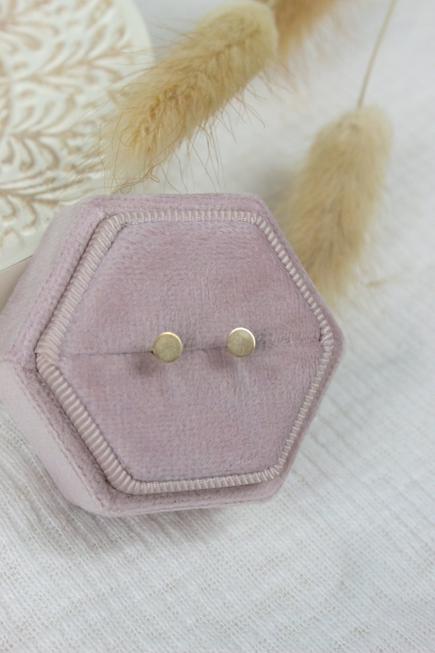 Dot Post Earrings