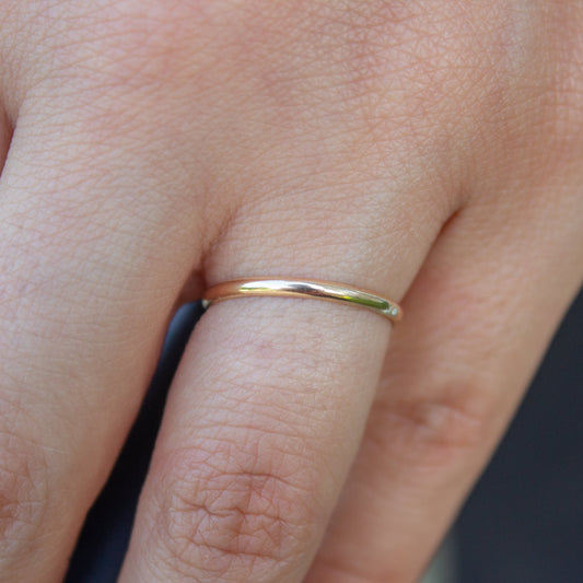 Thin Classic Ring Band