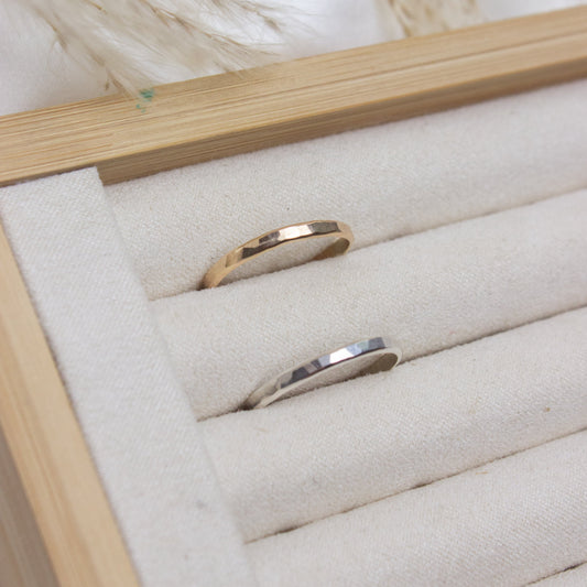 Regular Organic Hammered Band