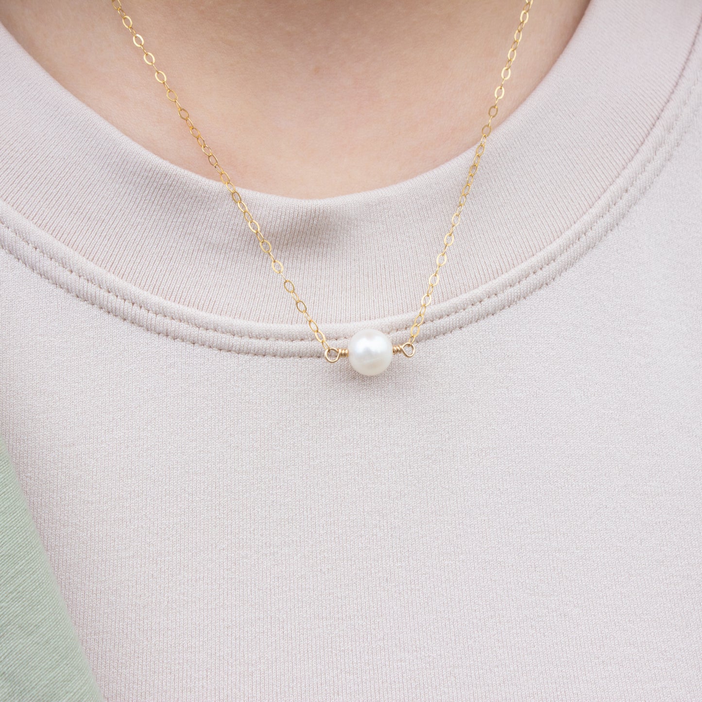 Floating Pearl Necklace