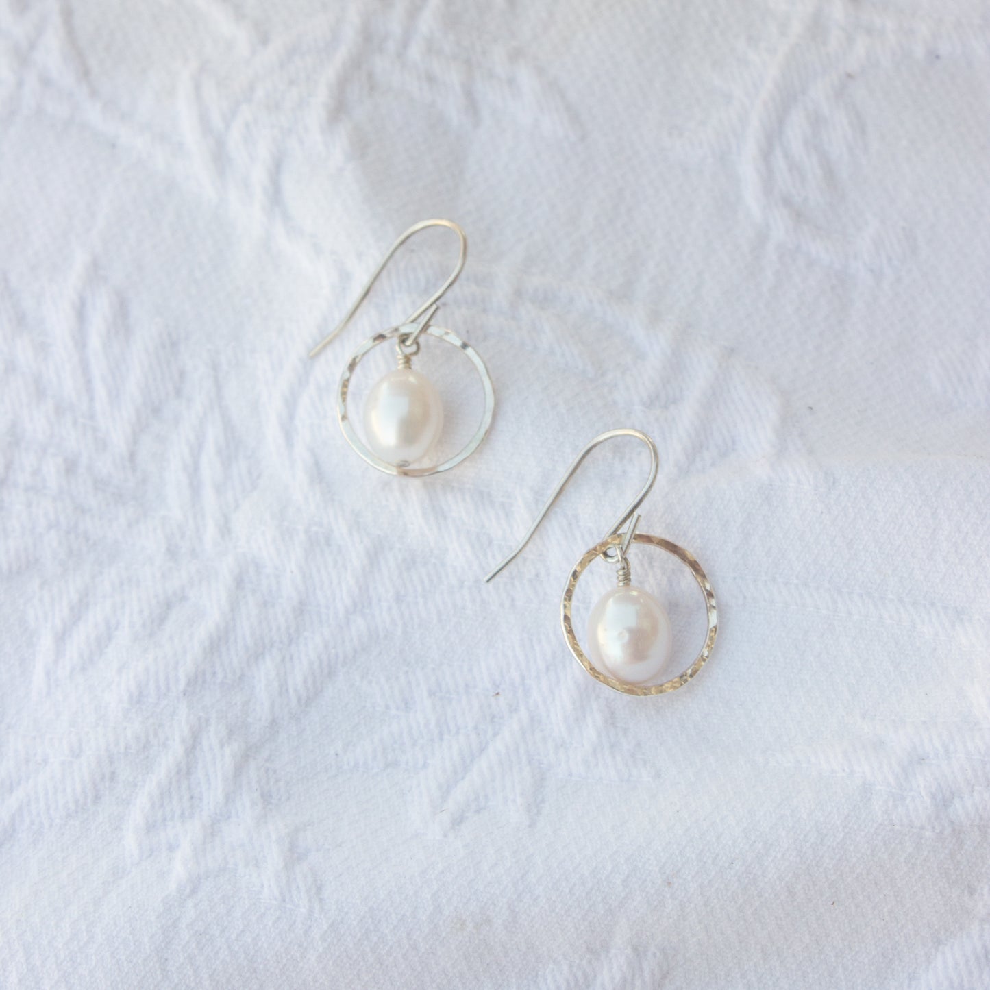 Amelia Dangles