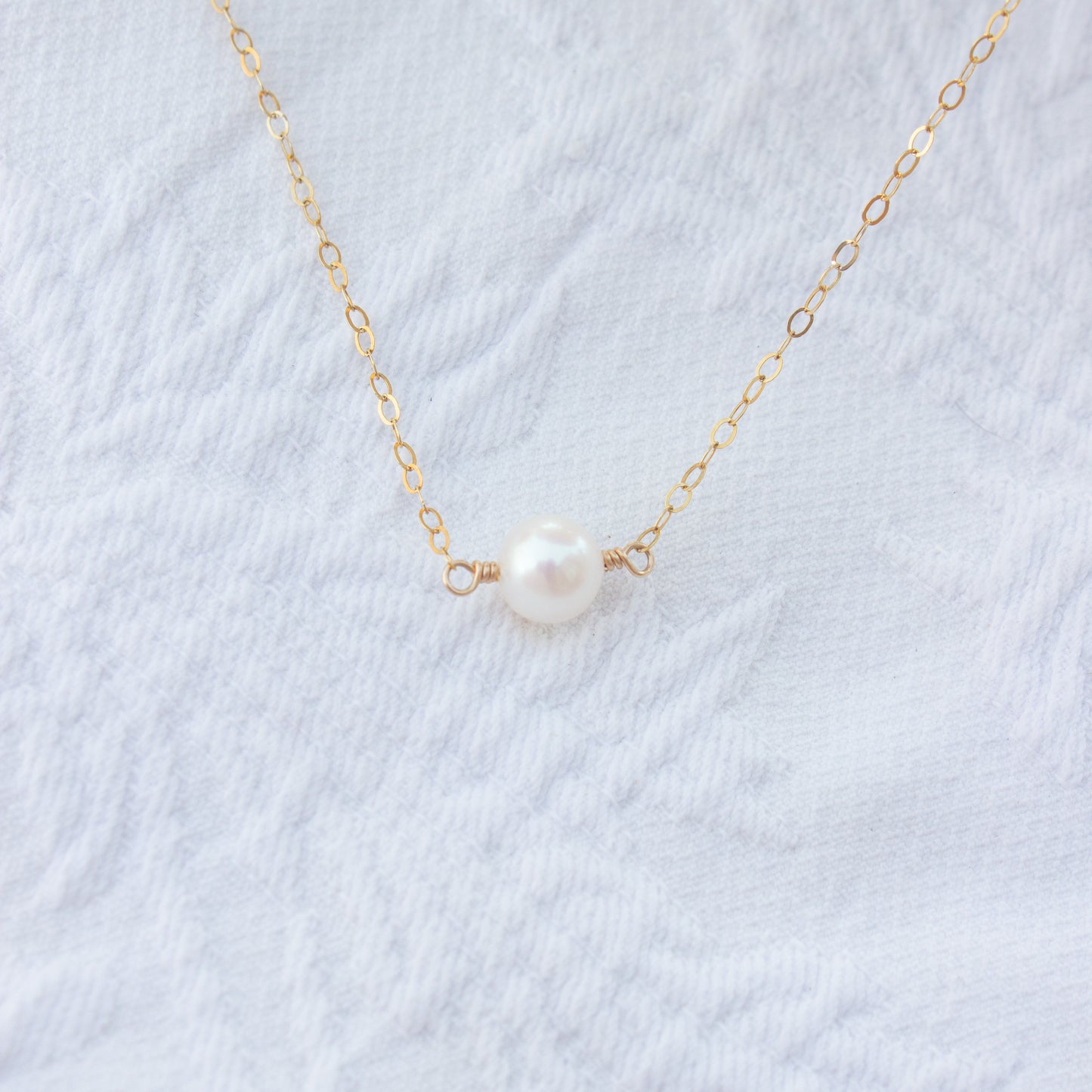 Floating Pearl Necklace