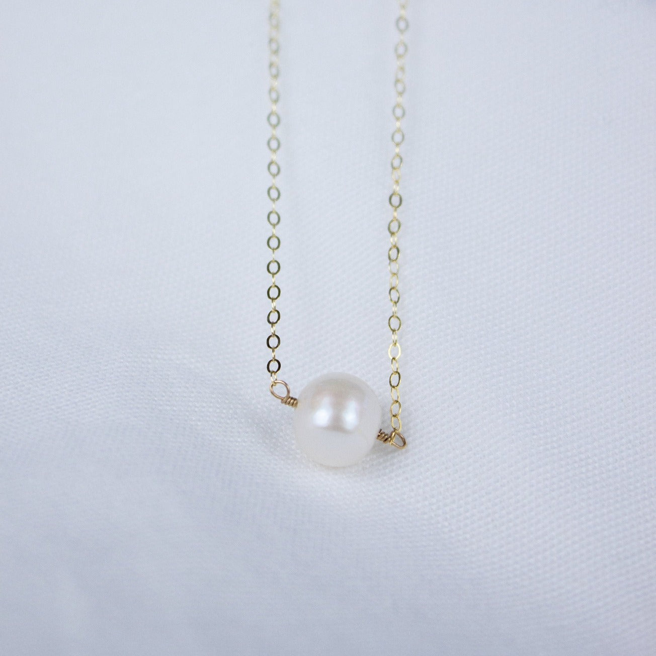 Floating Pearl Necklace – hopenoeljewelry